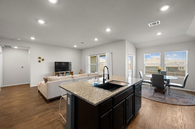 Building Photo - 15108 Siberian Elm Ln