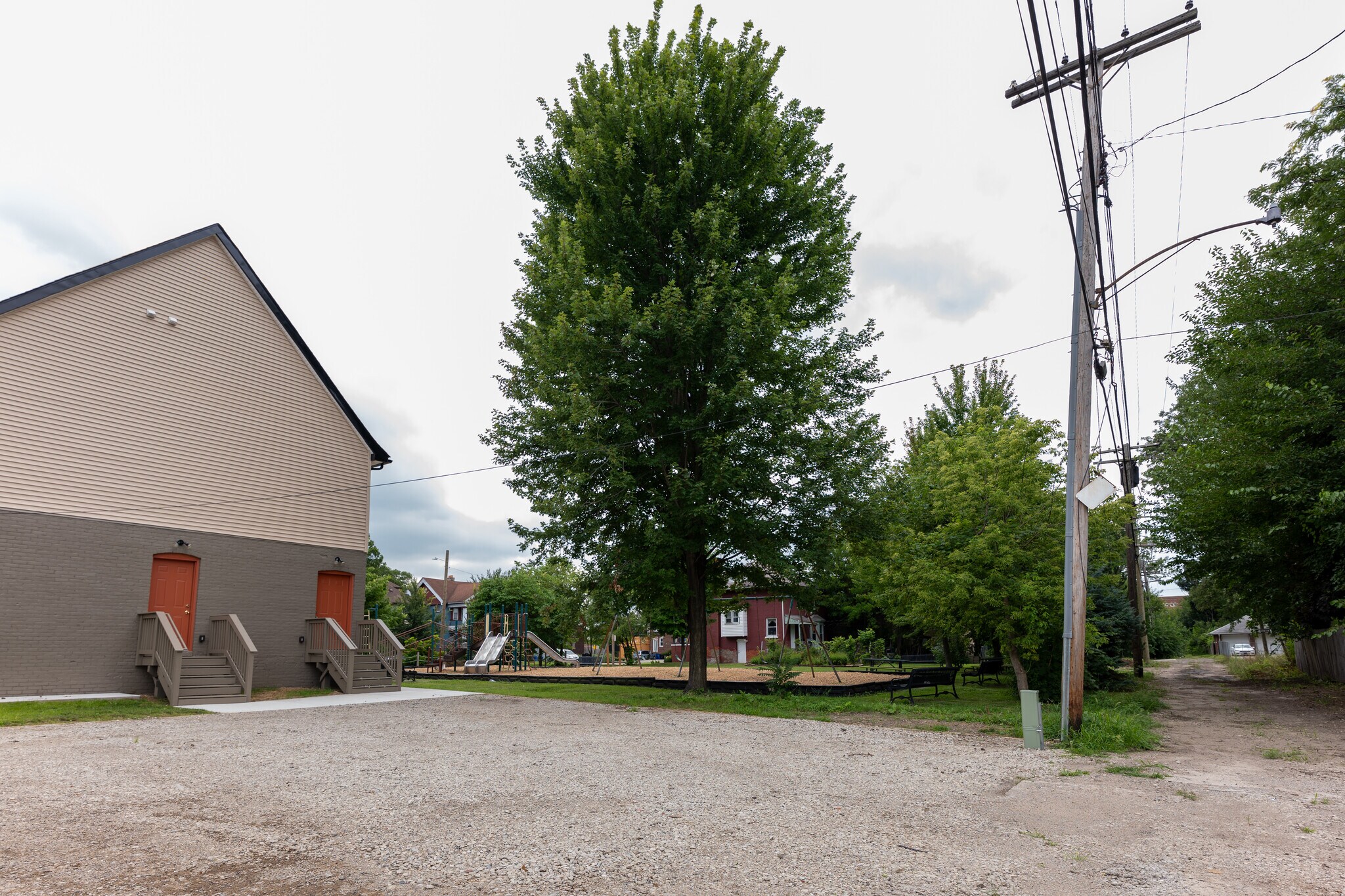 Building Photo - 718 Hazelwood St