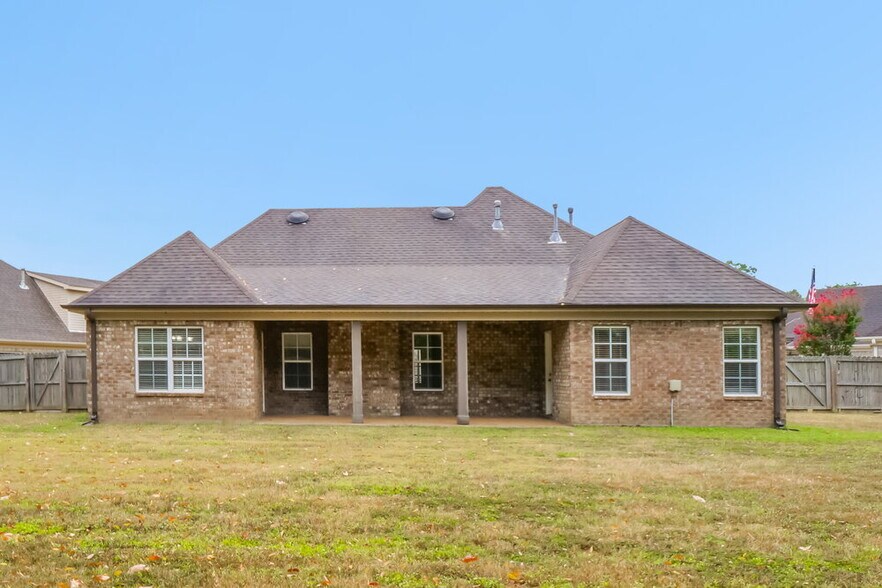 Building Photo - 3620 Harvest Tree Dr