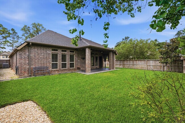 Building Photo - 103 Boarsmen Ct