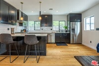 Building Photo - 2241 1/2 Harwood St