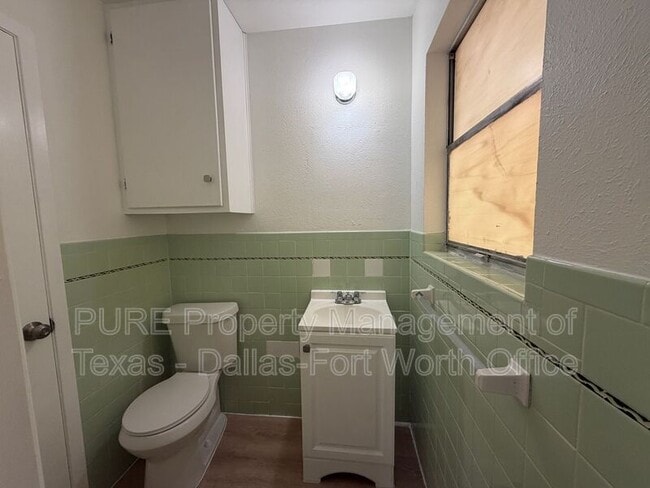 Building Photo - 6222 W Poly Webb Rd