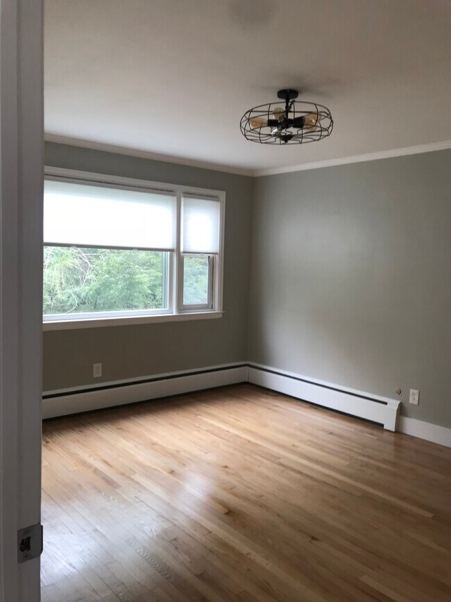 Large bedroom with large closet. Blinds included - 748 Feura Bush Rd