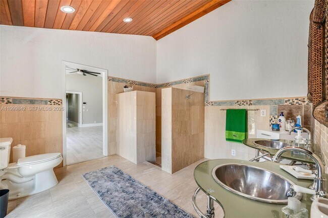 Building Photo - 6252 NW 65th Terrace