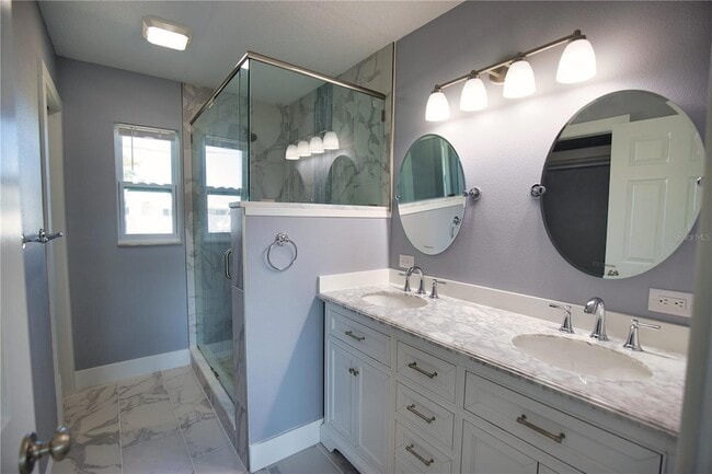 Building Photo - 3392 Orange Rd