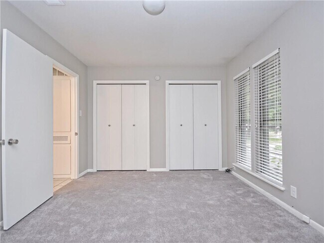 Building Photo - 8406 Whittman Cove