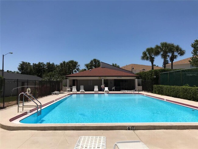 Building Photo - 2971 Estancia Blvd
