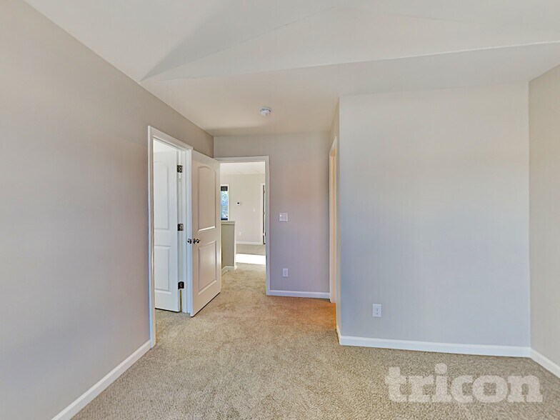 Building Photo - 9415 Bradstreet Commons Way