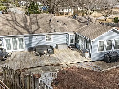 Building Photo - 5412 Farley Dr