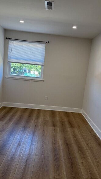 Building Photo - 9194 Frankford Ave