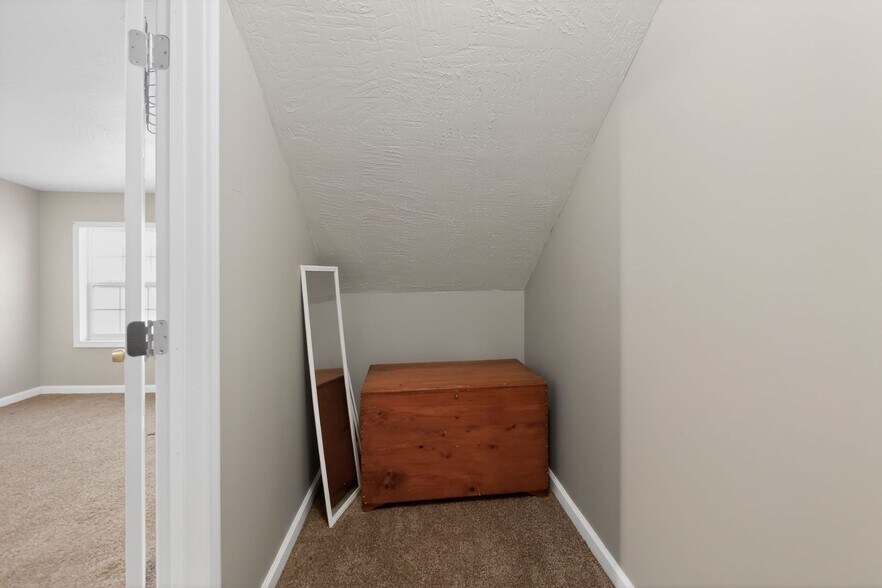 Building Photo - 434 Wayne Blvd