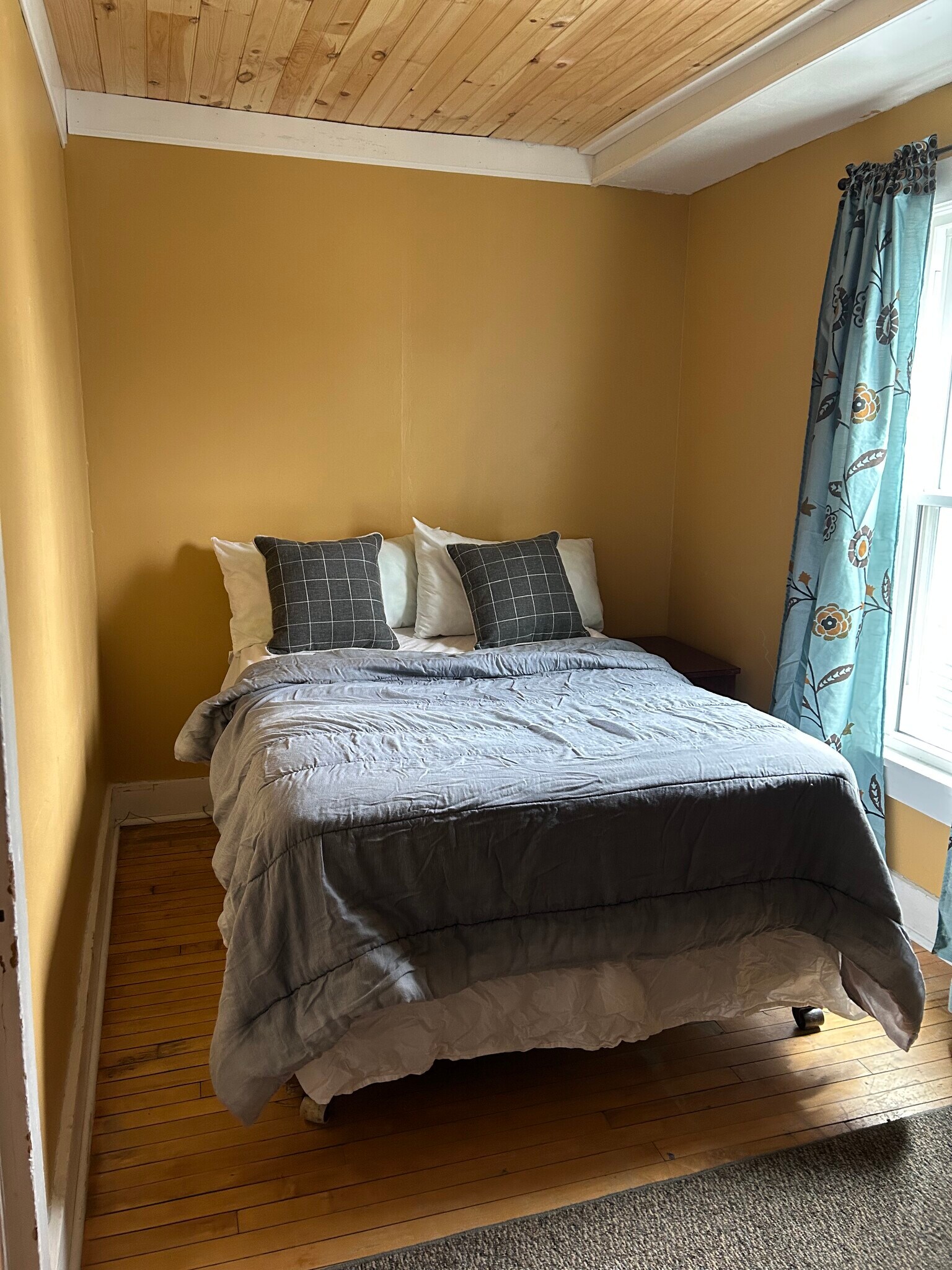 Building Photo - 49 Prospect St