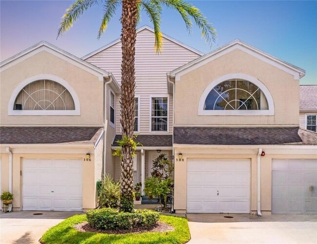 Primary Photo - 6043 Lake Pointe Dr