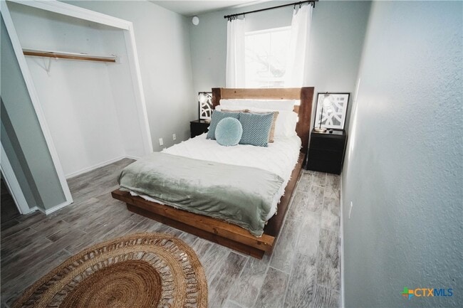 Building Photo - 2607 Rampart Loop