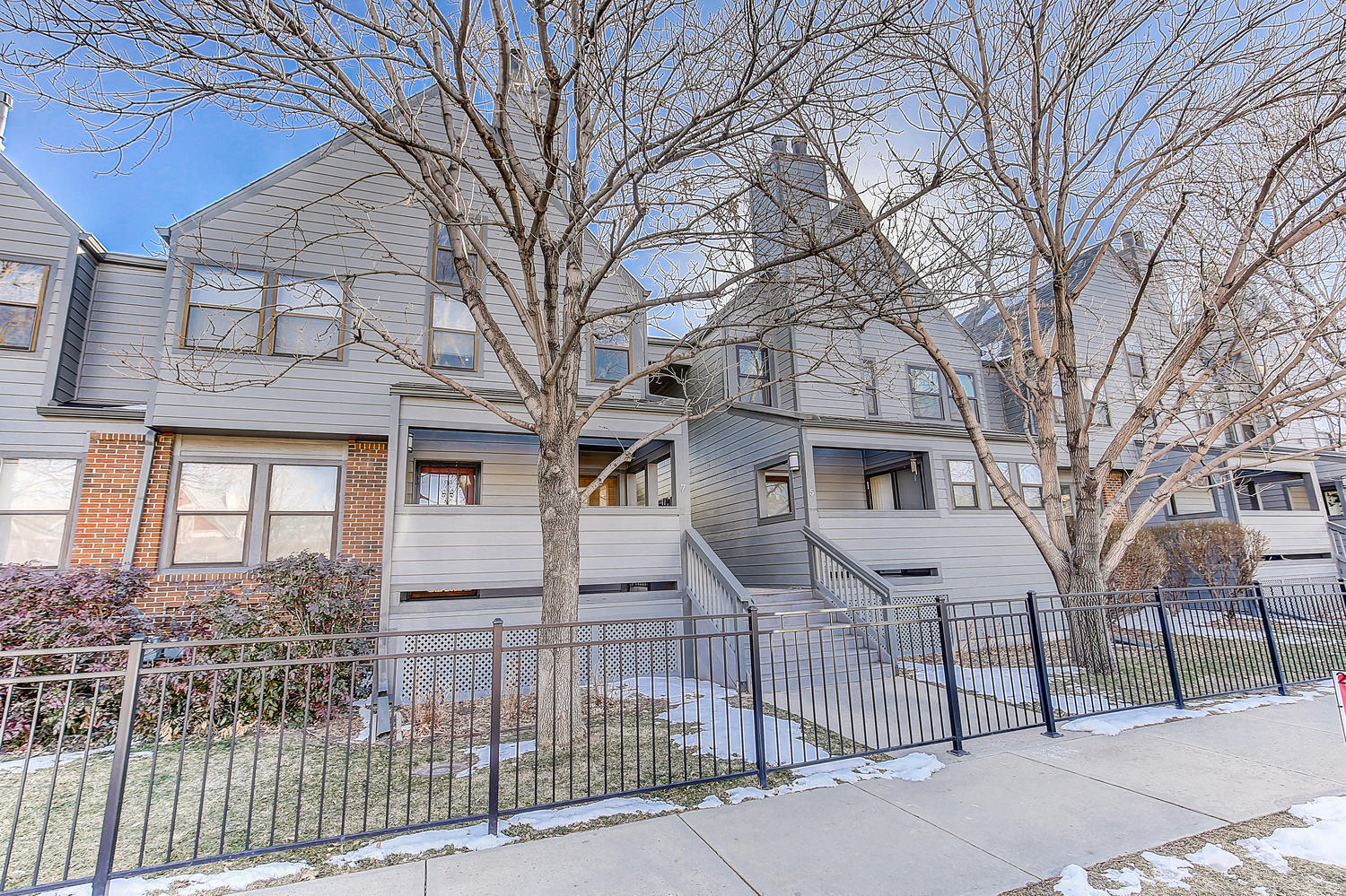 Building Photo - 2 Acoma St