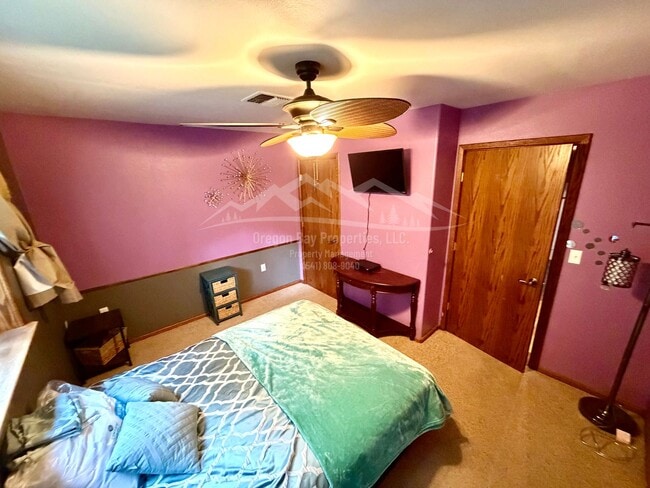 Building Photo - 70051 Stage Rd