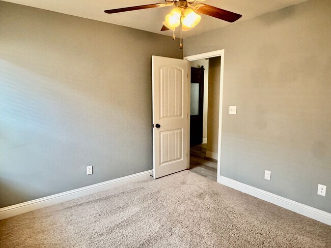 Building Photo - Beautiful 3/2/2 Home with Appliances and Upgrades in Frenship ISD!