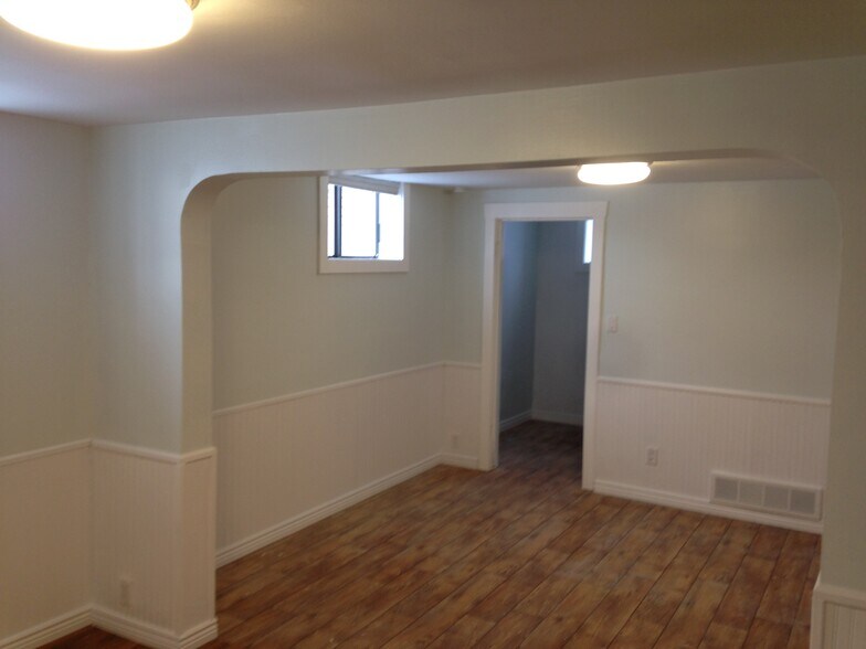 Building Photo - 213 S 100 W