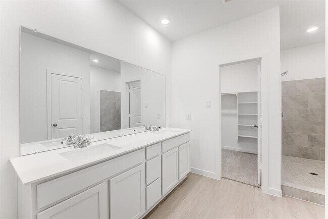 Building Photo - 16542 Texas Palmetto Wy