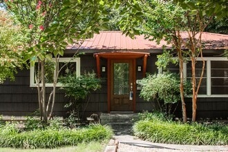 Building Photo - Incredible Location With A Huge Backyard