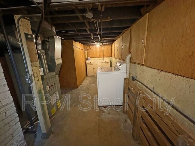 Building Photo - 1322 Claremont Ave