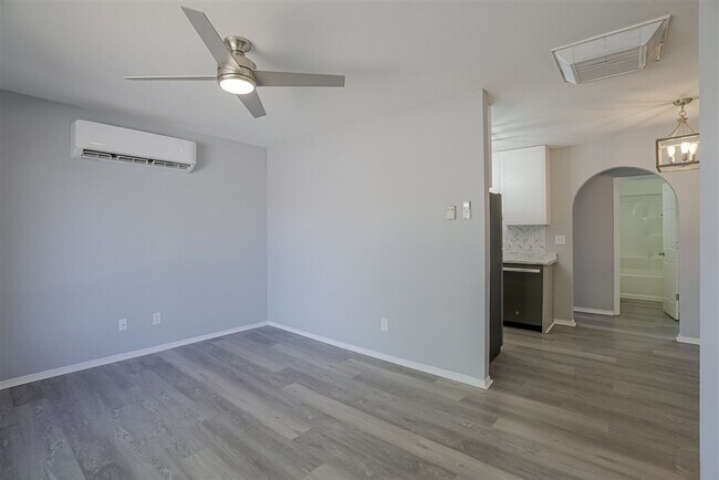 Building Photo - 3279 N Corrine Dr