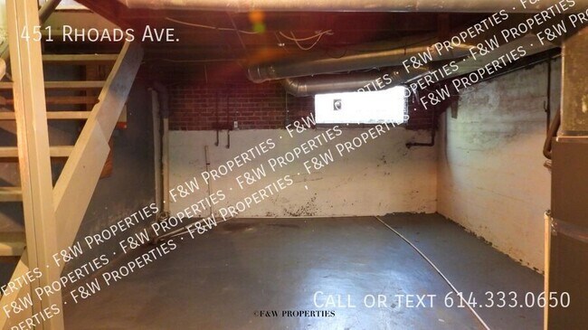 Building Photo - 451 Rhoads Ave