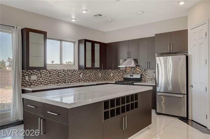 kitchen - 2554 Regency Cove Ct