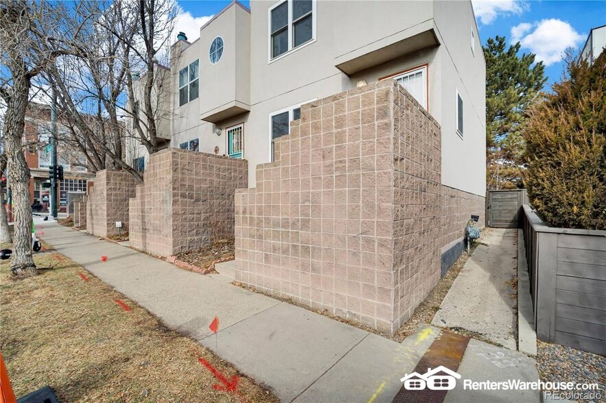 Primary Photo - 2355 W 32nd Ave