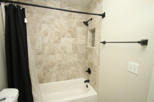 Building Photo - 1299 Ramona Dr