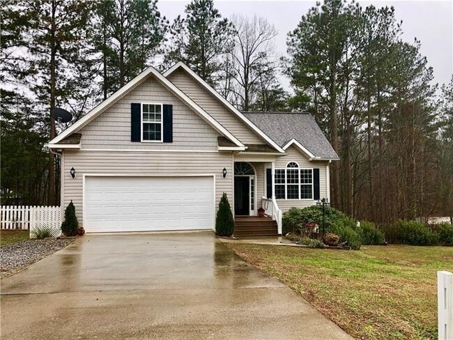 Building Photo - 43 Barker Trail Rd