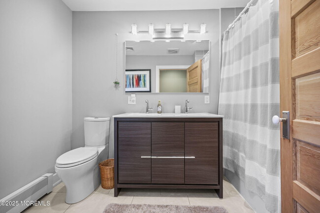 Building Photo - 50 Waverly Pl