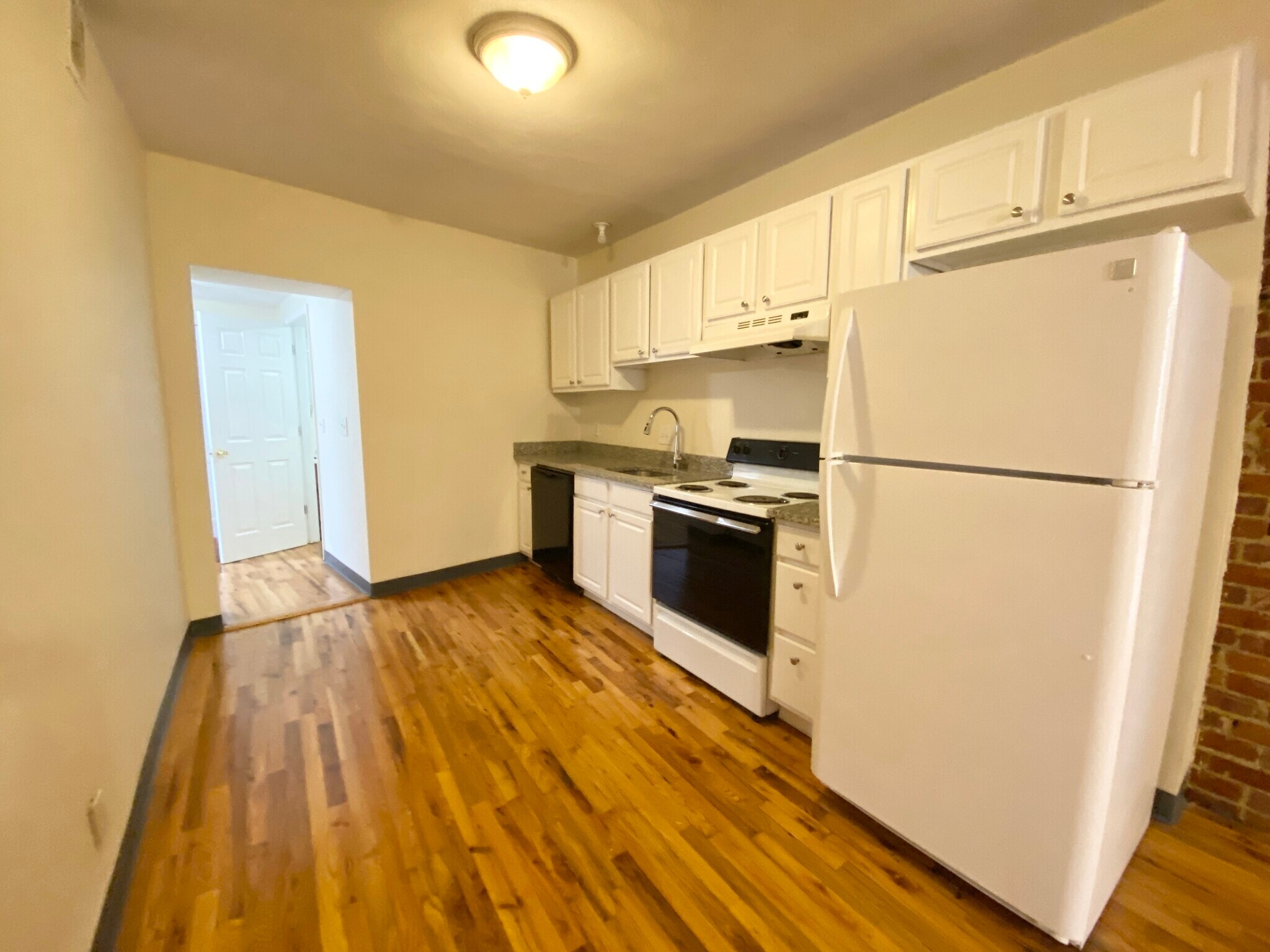 Building Photo - 838 Huntington Ave