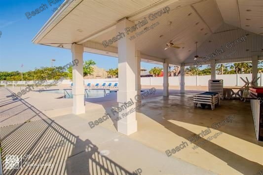 Building Photo - 605 Surfsong Way