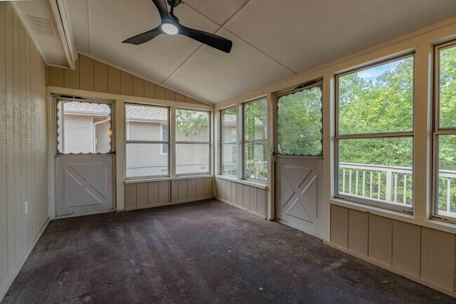 Building Photo - Charming 3-bedroom 2 bath Home in Bella Vi...