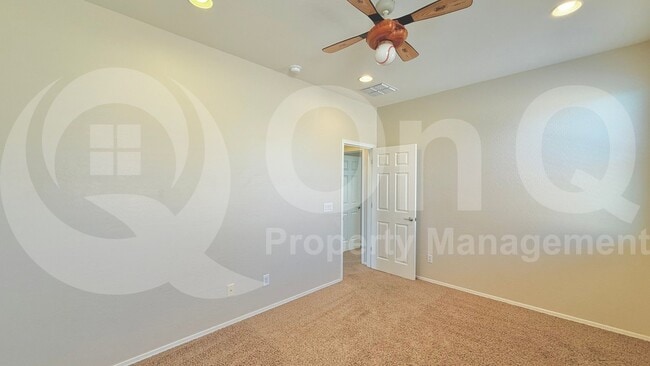 Building Photo - 4630 W Venture Ct