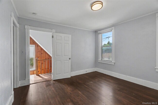 Building Photo - 39 Spruce St