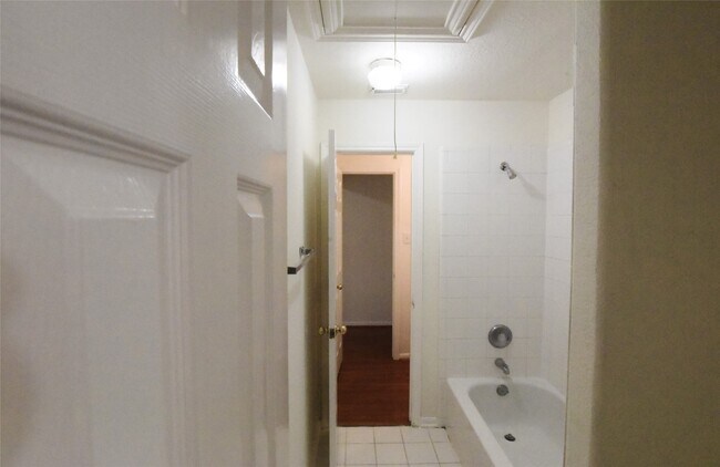 Building Photo - 1210 Ivory Meadow Ln