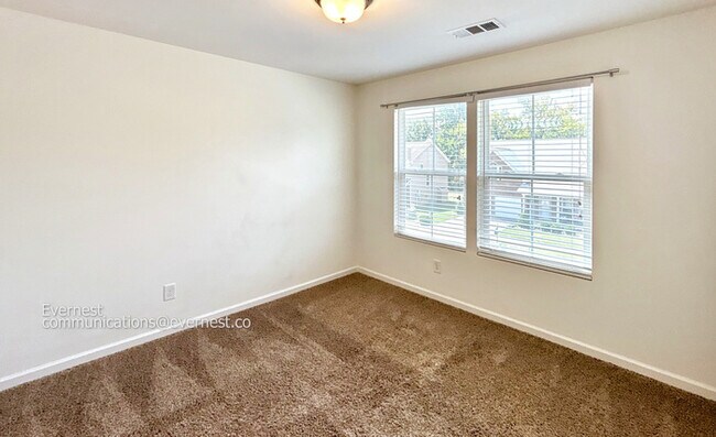 Building Photo - 1054 Countess Ln