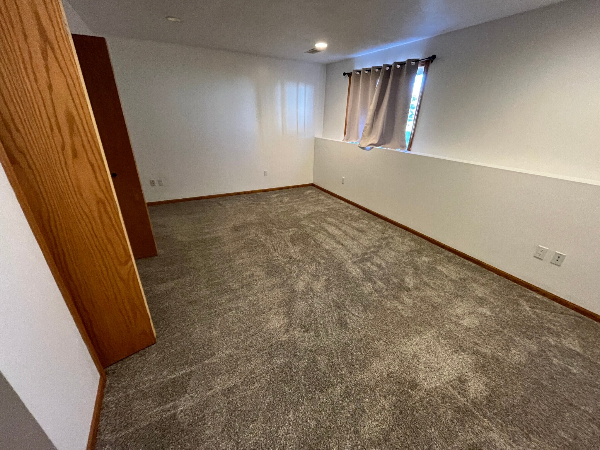 Building Photo - 1195 Cranberry Ct