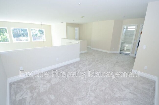 Building Photo - 7648 Jackson St