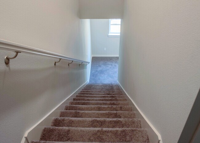 Building Photo - 12003 SE High Creek Rd