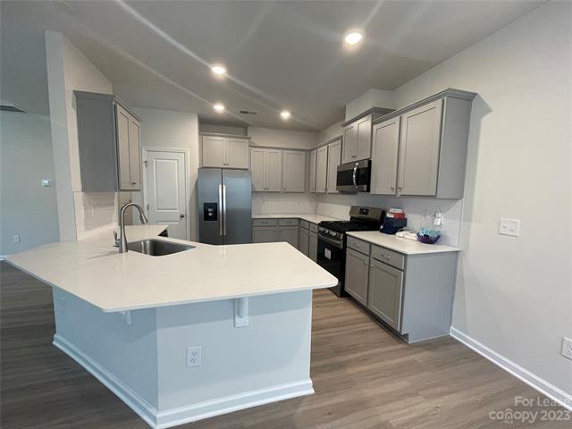 Building Photo - 12846 Canterbury Castle Dr