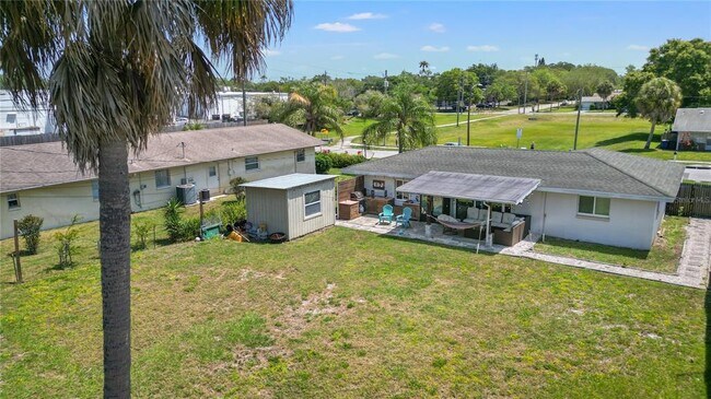 Building Photo - 604 Spencer Ave