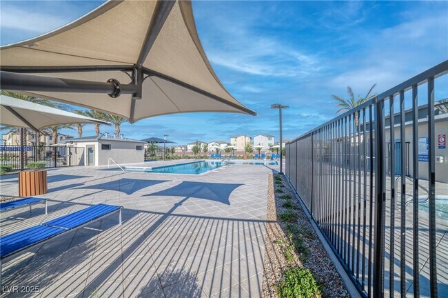Building Photo - 6832 Sunflower Flds St