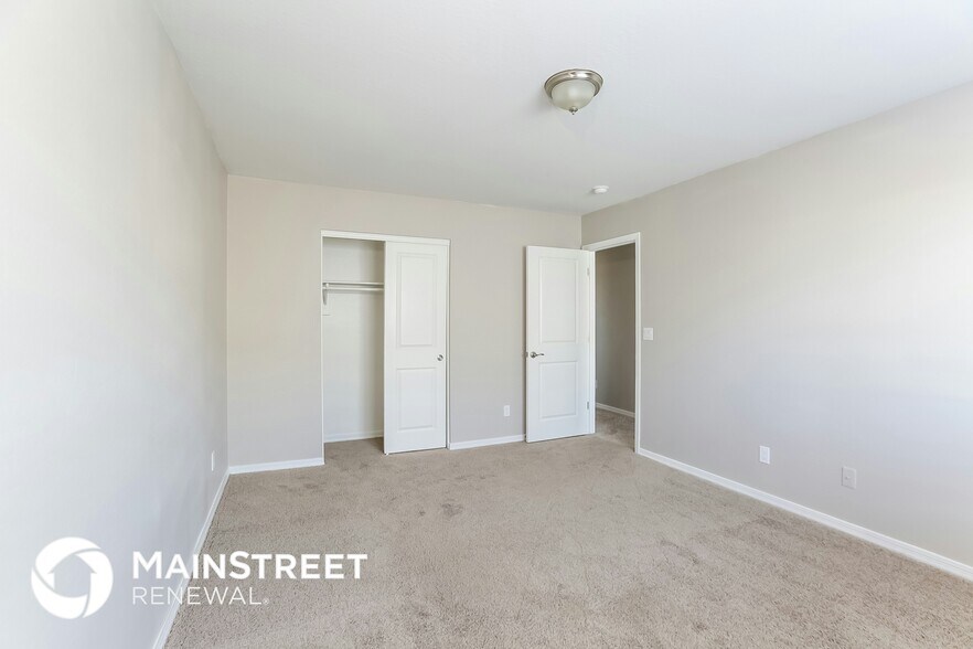 Building Photo - 2000 N 36th St