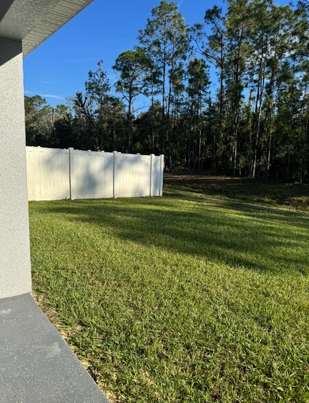 Building Photo - 526 Kilimanjaro Dr