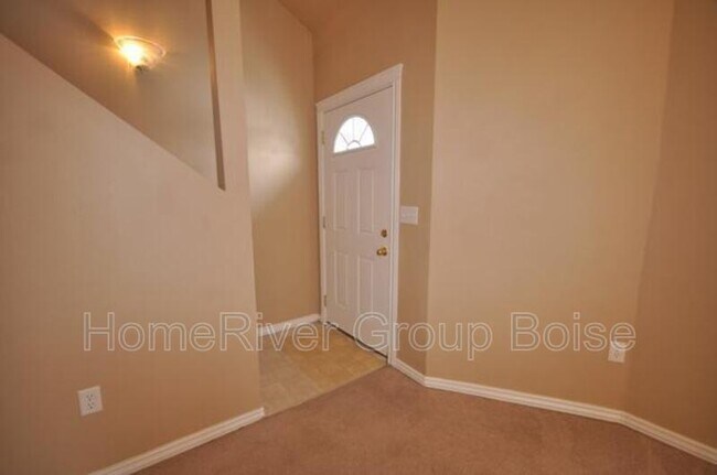 Building Photo - 4013 Washington Ave