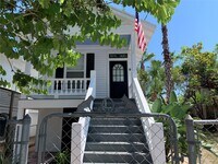 Building Photo - 919 Avenue L