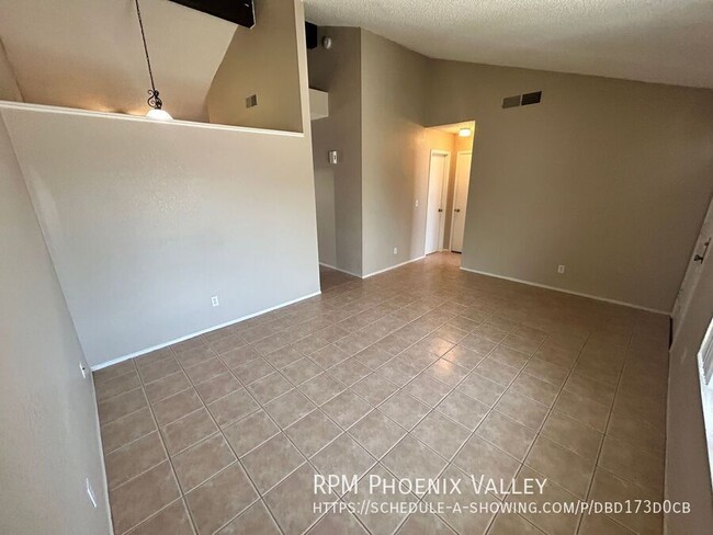 Building Photo - 13267 N 51st Dr